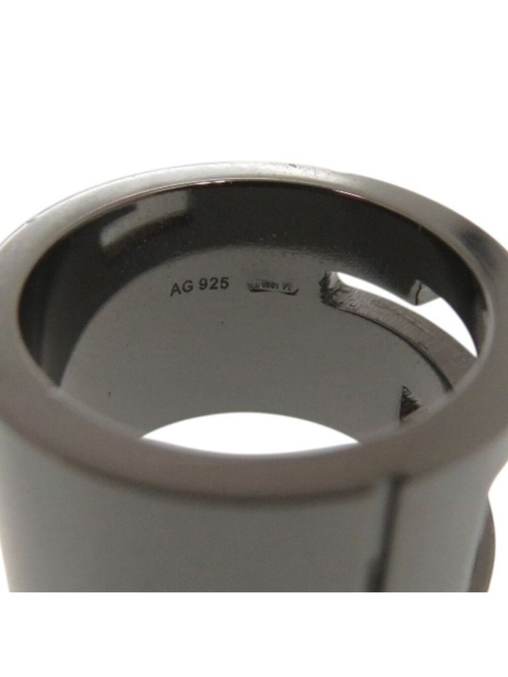 Gucci Logo Cutout Gunmetal Ring - Picture 7 of 9